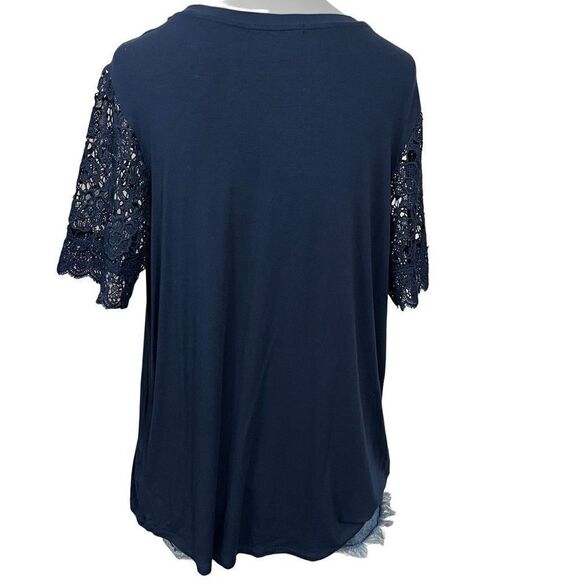 Adrianna Papell Navy Blue Top Shirt Lace Sleeves And Neckline Overlay Size Small - Picture 4 of 11